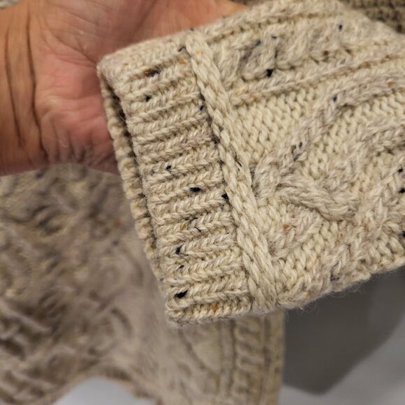 Inis Crafts Irish Cable Knit Crew Neck Marino Wool Sweater Size Medium - Picture 6 of 9